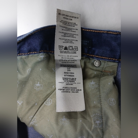 Patagonia Men's Organic Cotton Iron Clad Straight Leg Jeans. Size 33x32 - Picture 6 of 8